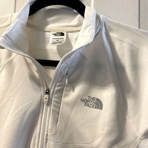 The North Face 1/4 zip
